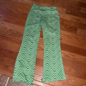 Urban Outfitters wavy green bell bottoms ☮️